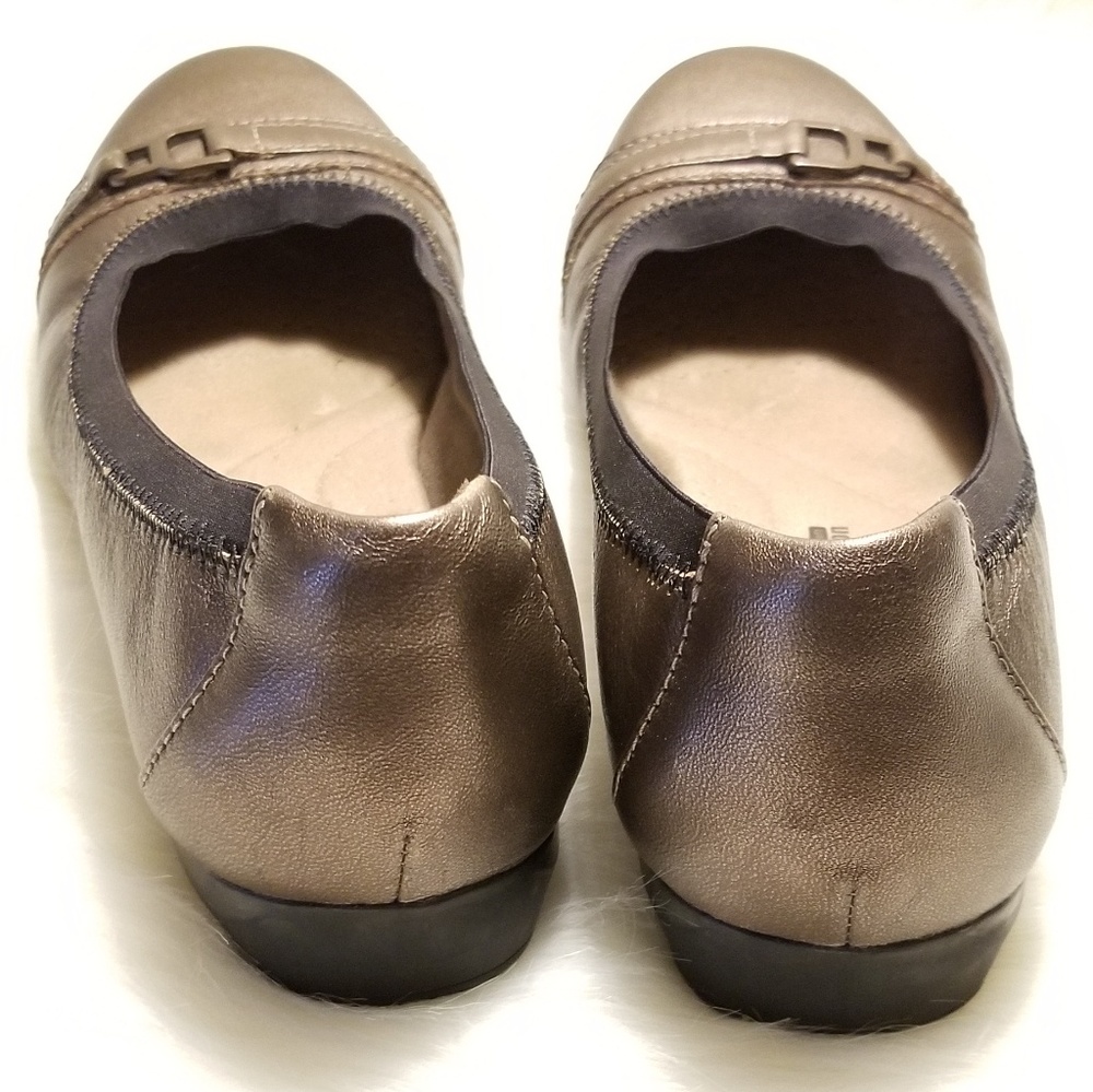 Collection Clarks size 6.5 - Picture 4 of 6